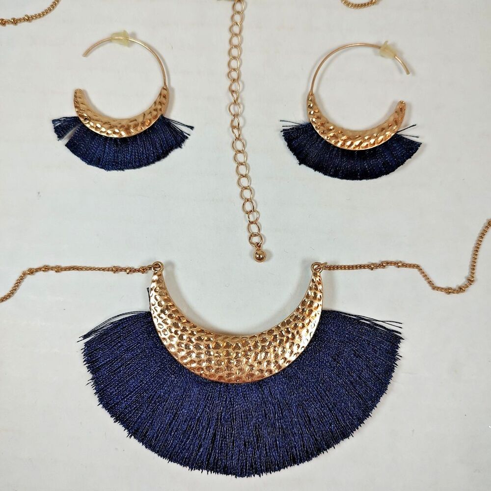Gold Tone Hammered Metal Navy Blue Fringe Necklace 29" - 32" & Earrings Set - Picture 4 of 8